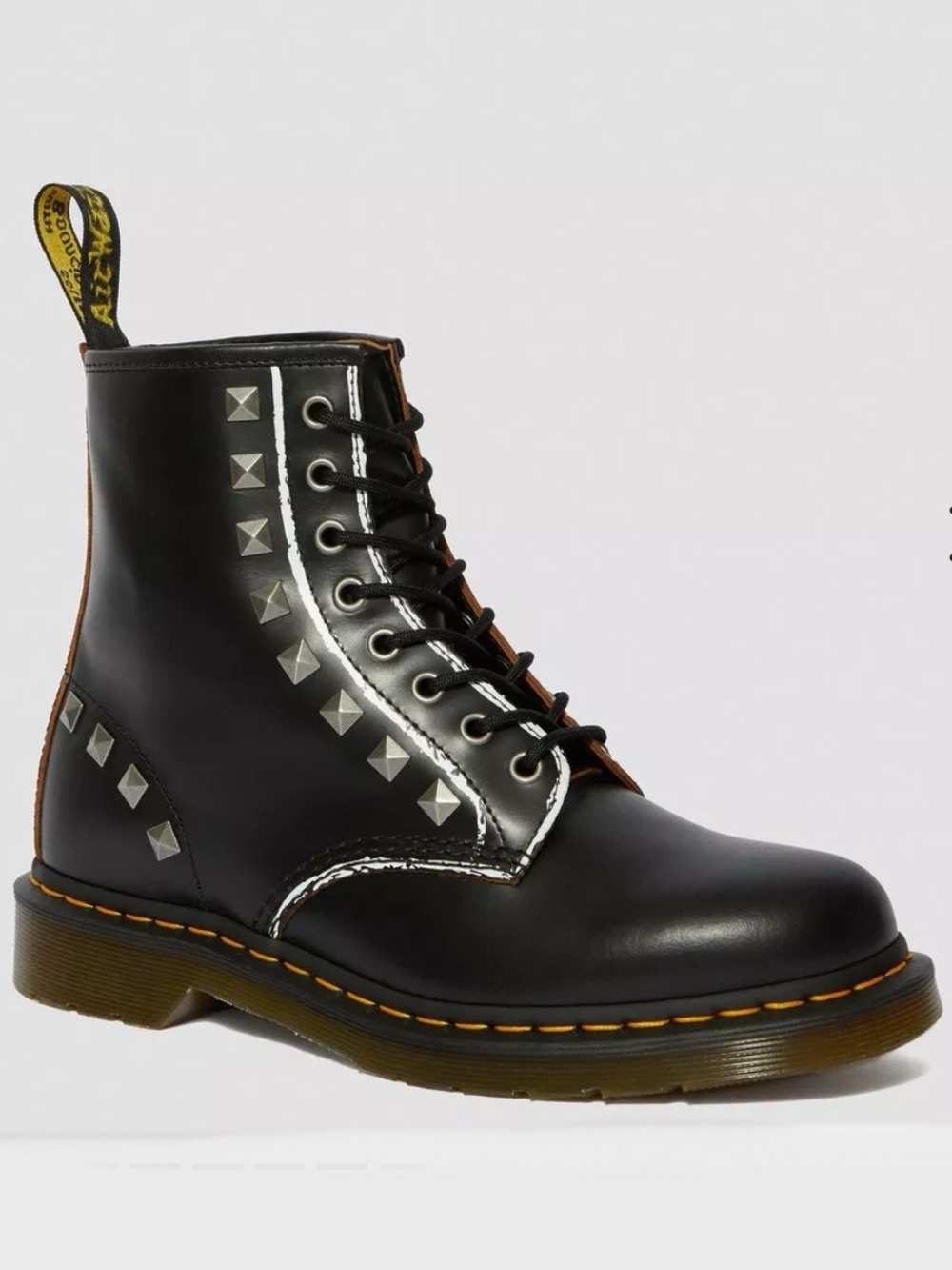 NWT Dr. Martens 1460 Stud Combat Boot Leather Black 6